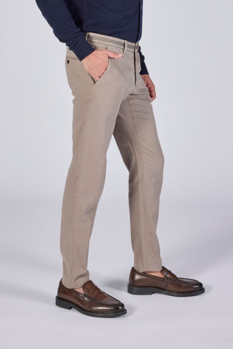 211 taupe