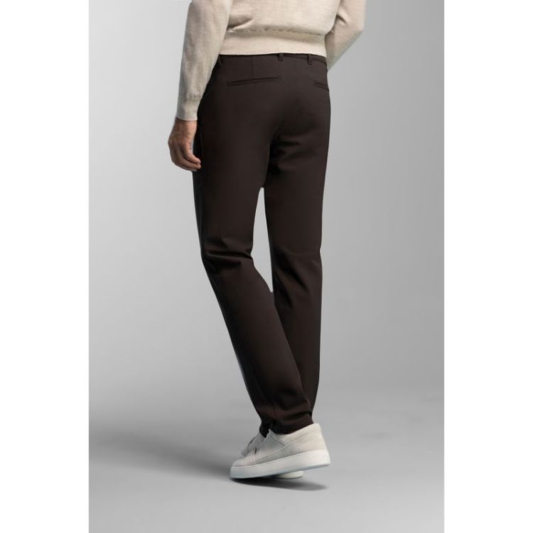  212 Brown